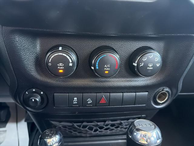 Used 2017 Rhino Clearcoat Jeep  image 11