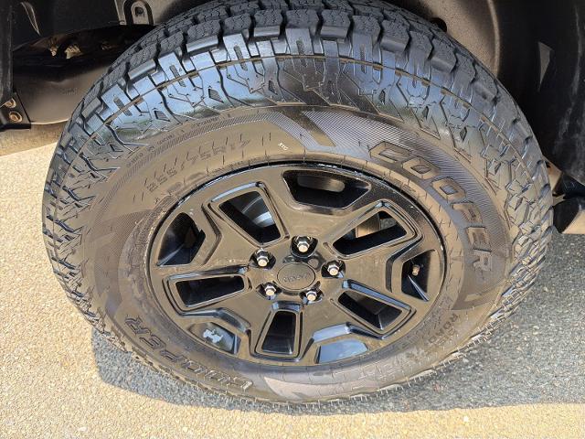 Used 2017 Rhino Clearcoat Jeep  image 25