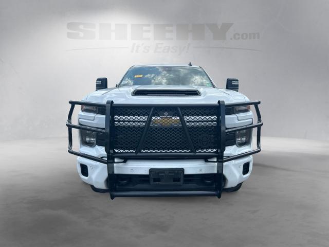Used 2025 Summit White Chevrolet  image 17