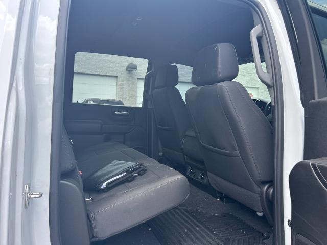 Used 2025 Summit White Chevrolet  image 27