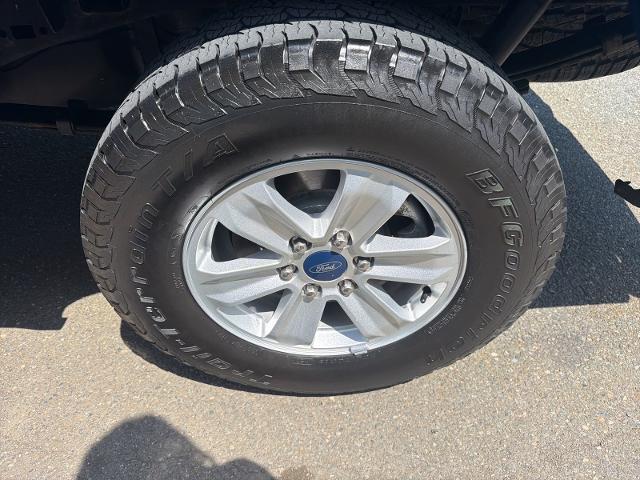 Used 2020 Velocity Blue Metallic Ford  image 23