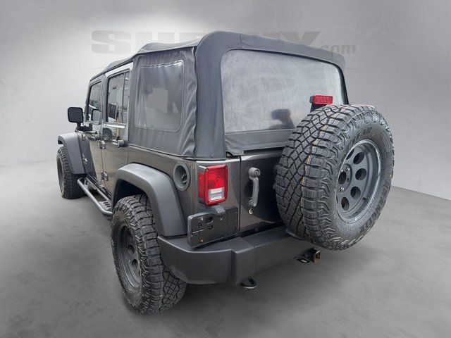 Used 2016 Granite Crystal Clearcoat Metallic Jeep  image 13