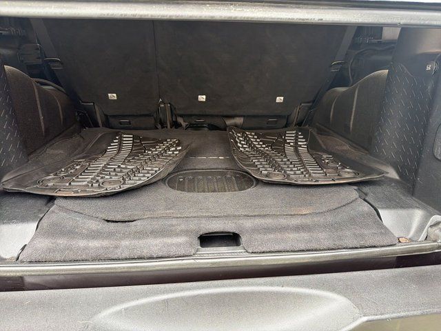 Used 2016 Granite Crystal Clearcoat Metallic Jeep  image 23