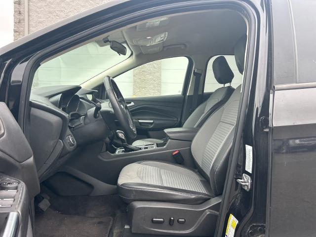 Used 2019 Black Metallic Ford  image 9