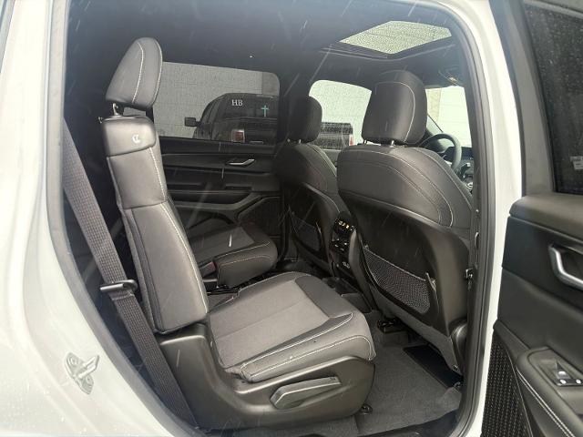 Used 2025 Bright White Clearcoat Jeep  image 11