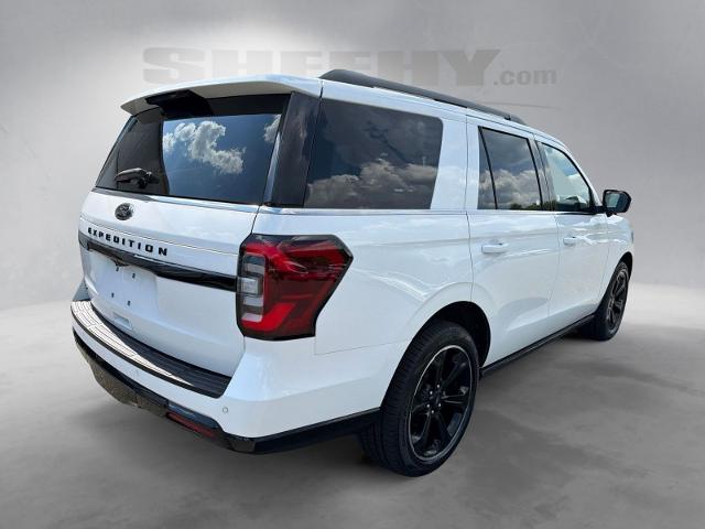 Certified Used 2023 Oxford White Ford  image 12