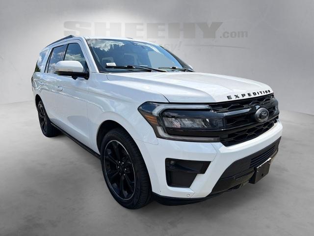 Certified Used 2023 Oxford White Ford  image 2