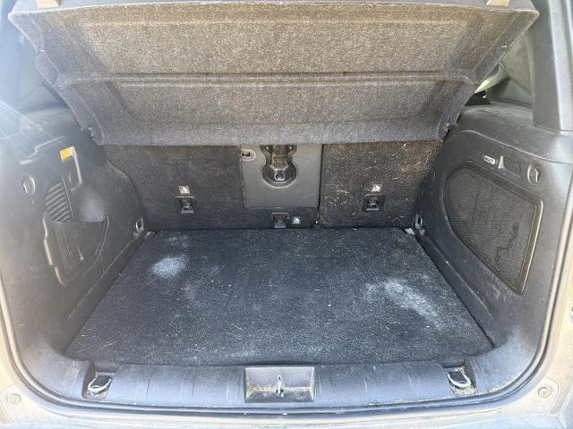 Used 2021 Crystal Metallic Jeep  image 26