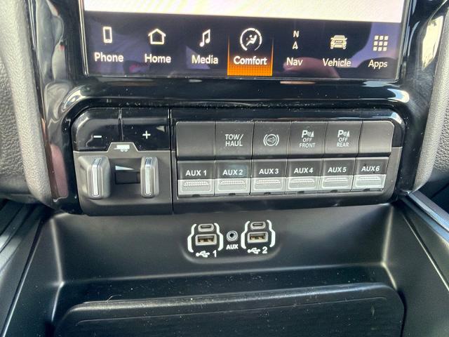 Used 2022 Red RAM  image 22