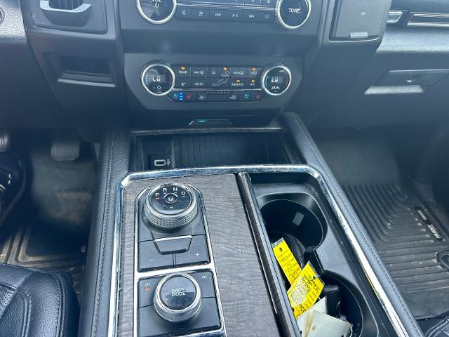 Used 2019 Oxford White Ford  image 21