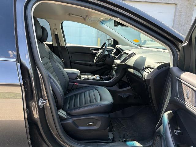 Certified Used 2019 Magnetic Ford  image 27