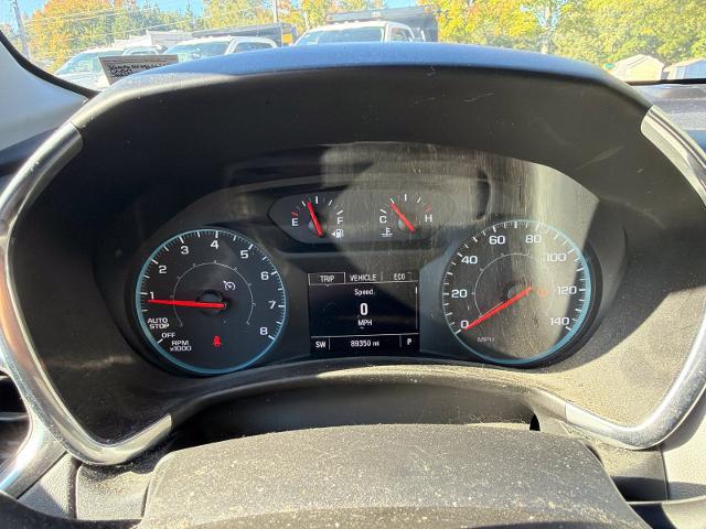 Used 2020 Summit White Chevrolet  image 4