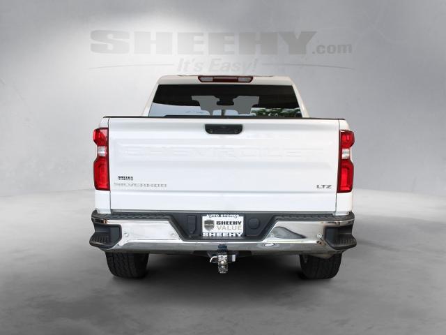 Used 2023 Summit White Chevrolet  image 10