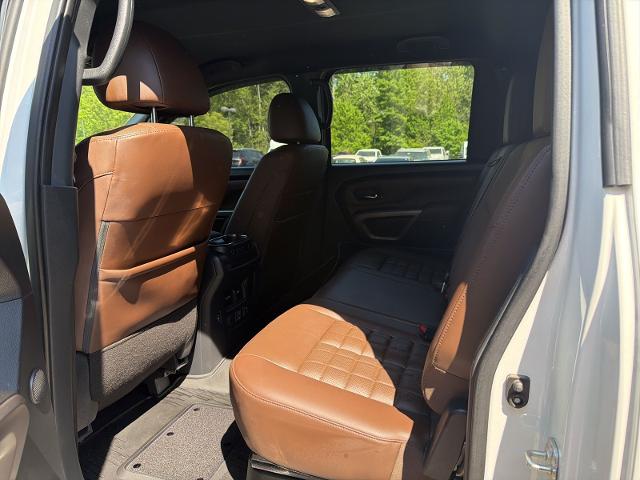 Used 2023 White Nissan  image 7