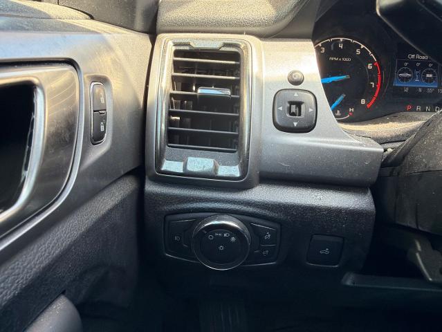 Used 2020 Magnetic Ford  image 23