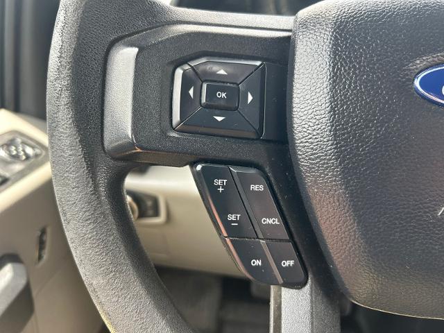 Used 2019 Oxford White Ford  image 24