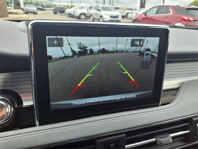 Vehicle Image 19