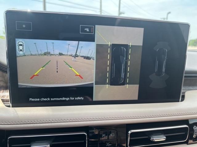 Vehicle Image 21