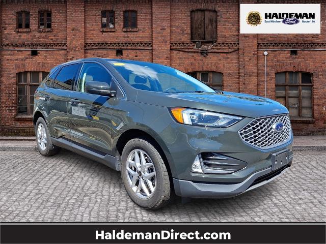 2023 Ford Edge