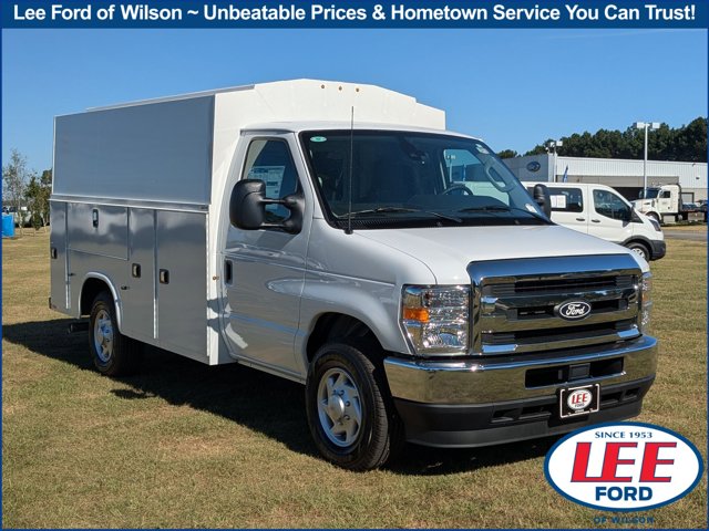 2026 Ford Econoline Cutaway E-350 SRW