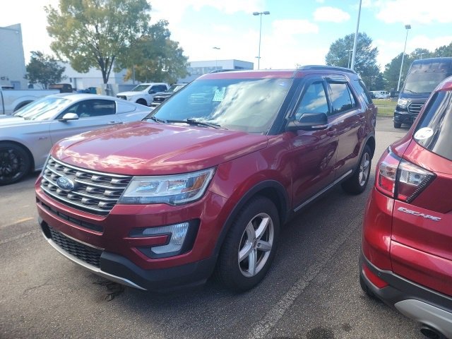 2016 Ford Explorer