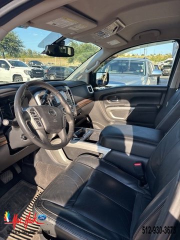 2017 Nissan Titan