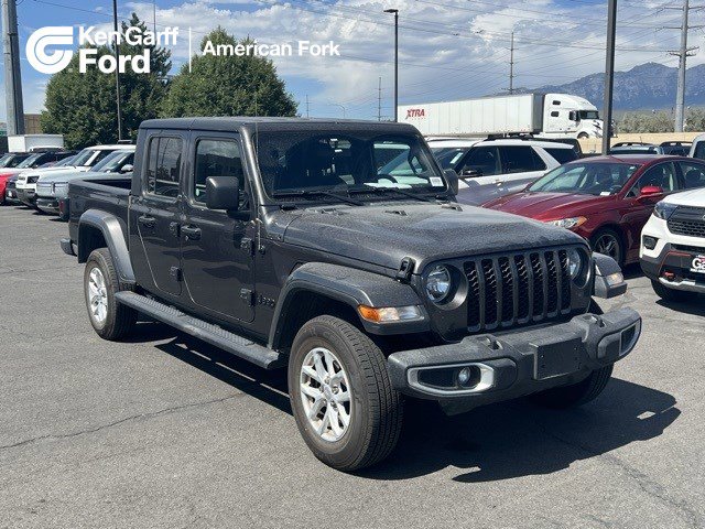 2023 Jeep Gladiator