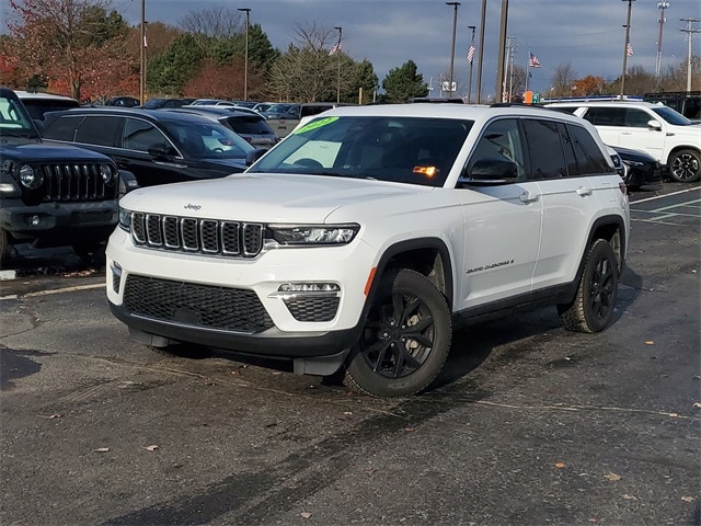 2022 Jeep Grand Cherokee