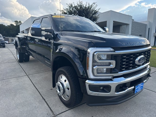 2025 Ford Super Duty F-450 Drw