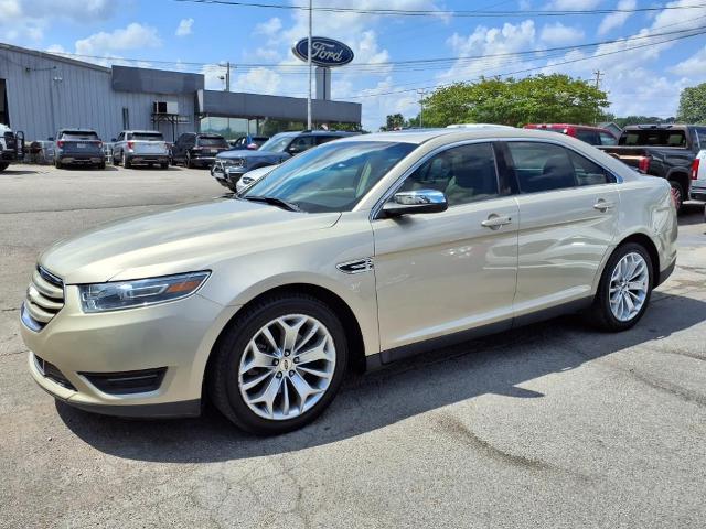 2018 Ford Taurus
