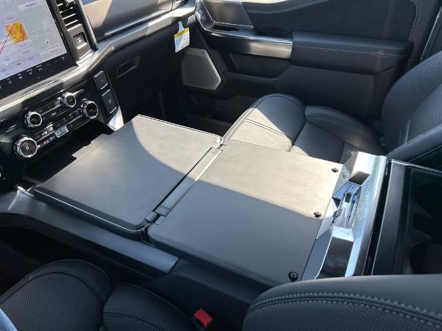 New 2026 Star White Metallic Tri-Coat Ford Platinum image 86