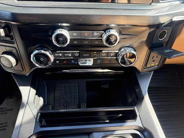 New 2026 Oxford White Ford Lariat image 66
