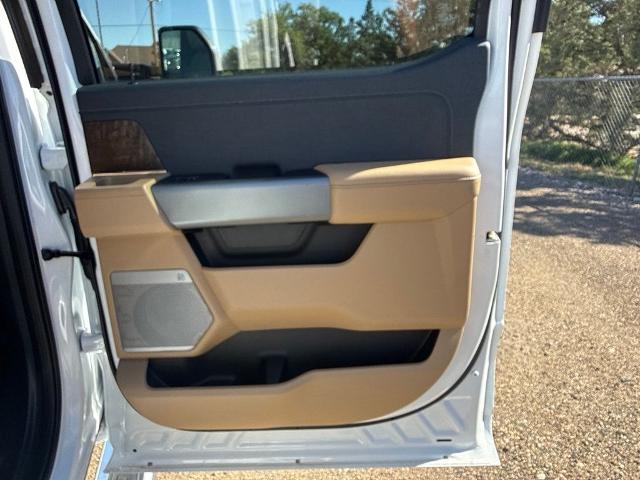 New 2026 Oxford White Ford Lariat image 74