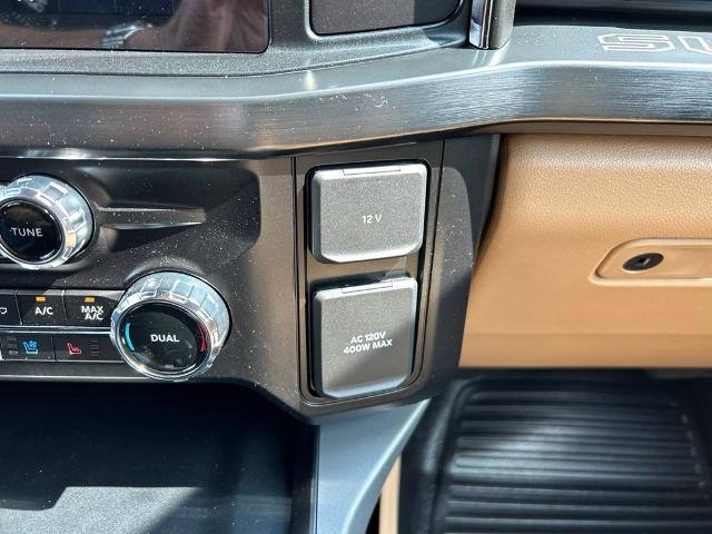 New 2026 Oxford White Ford Lariat image 77