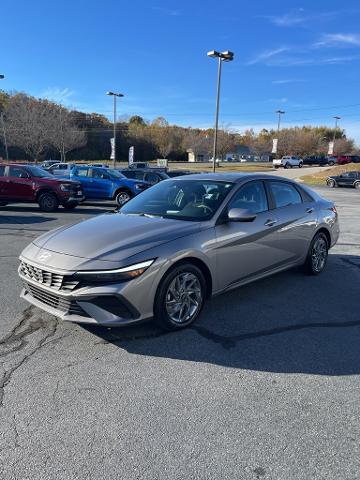 2024 Hyundai Elantra